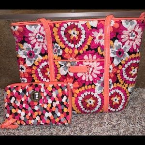 Vera Bradley - Small Trimmed Vera Tote and Turnlock Wallet - Pixie Bloom